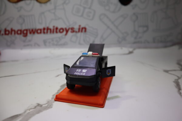 1:24 Scale Tesla Cybertruck Police Toy Car