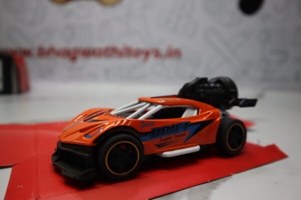 MC Five Drift Super Speed Mist Spray & Light Up Car